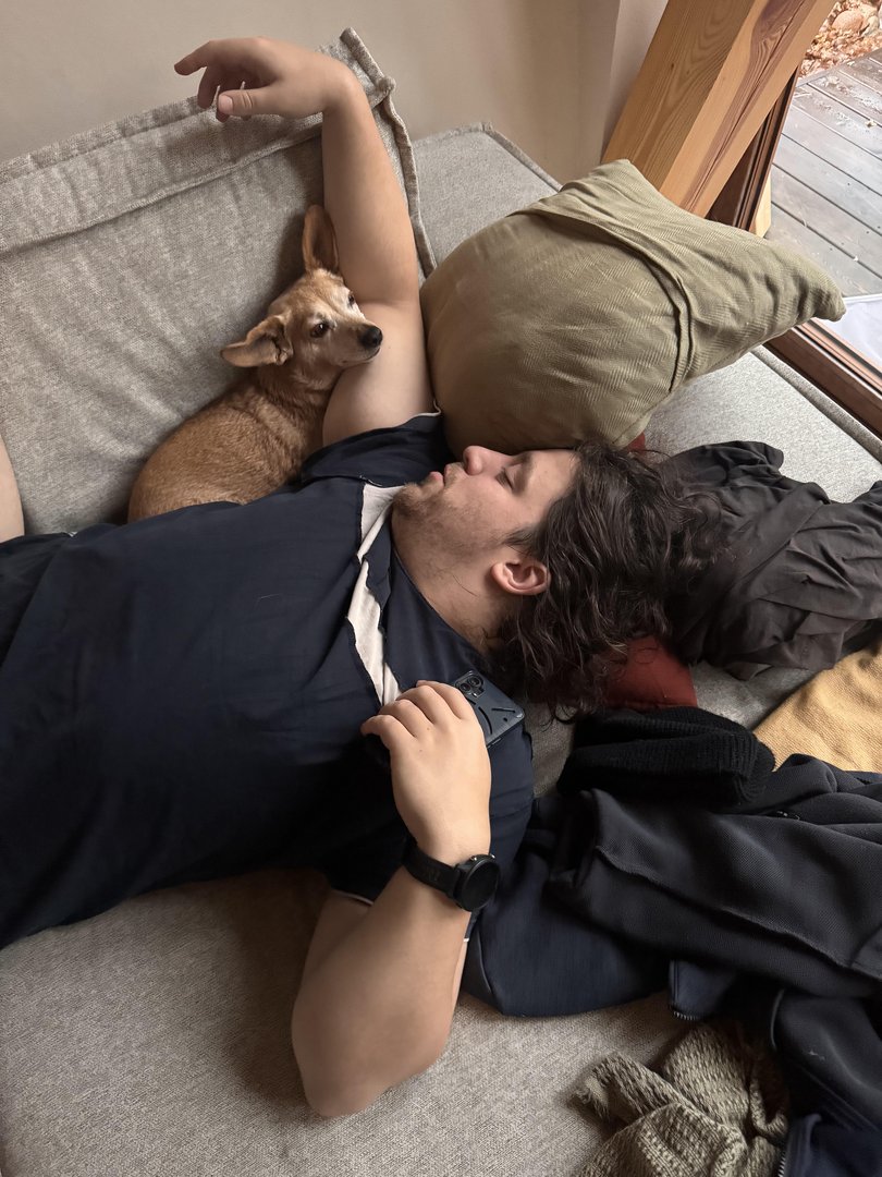 Jacek Laube ze swoim psem Jacek Laube ze swoim psem