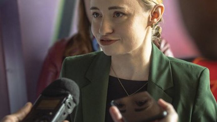 dr Agata Matuszewska-Kubicz z Zespołu Biura Karier i Aktywności Studenckiej UŁ podczas briefingu prasowego dr Agata Matuszewska-Kubicz z Zespołu Biura Karier i Aktywności Studenckiej UŁ podczas briefingu prasowego