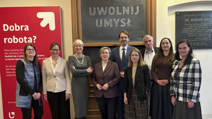 Delegation from the University of Giessen with the UniLodz authorities in the Rector's Office building